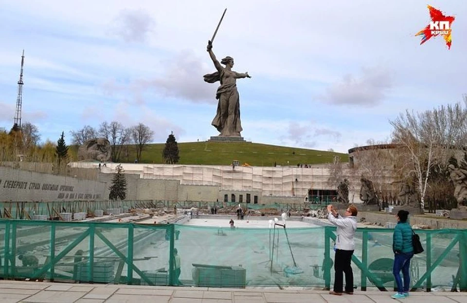 К 70-летию Великой Победы отреставрировали Мамаев курган, теперь настала очередь главного монумента страны.
