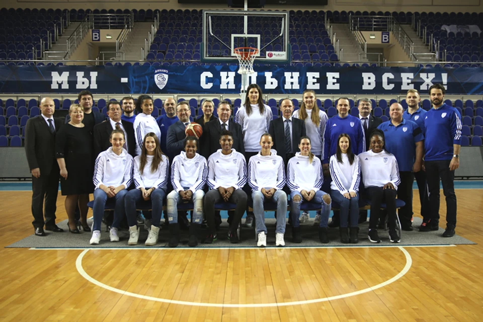 Встреча с губернатором перед важным матчем