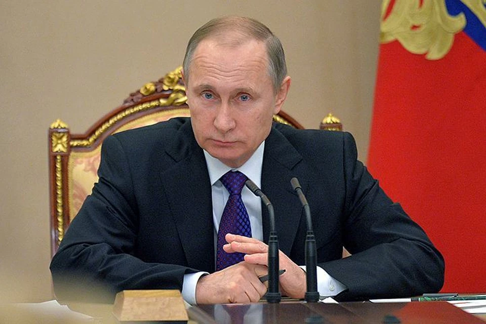 Владимир Путин вручил молодым ученым президентские премии в области науки и инноваций за 2016 год