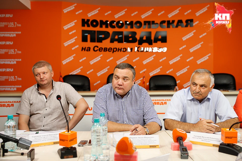 "Круглый стол" в пресс-центре "Комсомольской правды"
