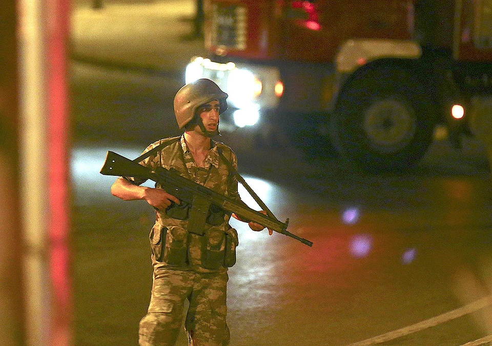 Турецкие военные предприняли попытку захвата власти в стране. ФОТО REUTERS/EAST NEWS