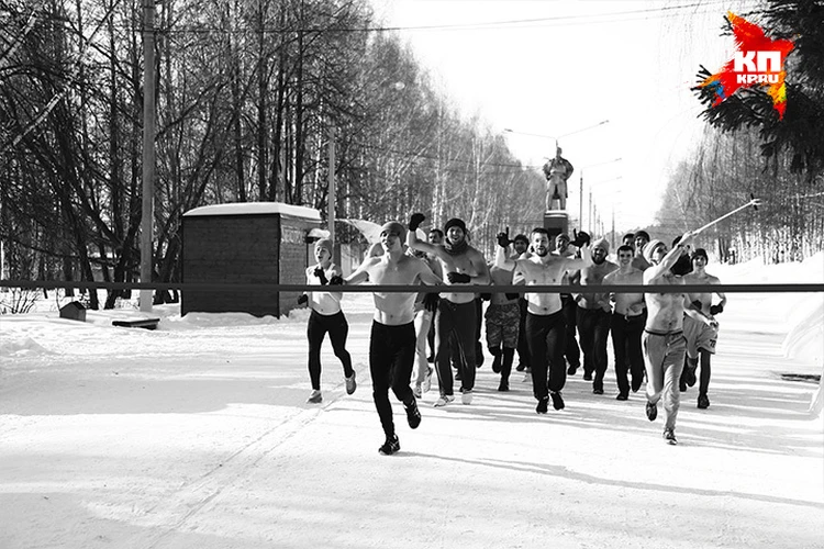 Грудь наголо: самые неудачные декольте звезд