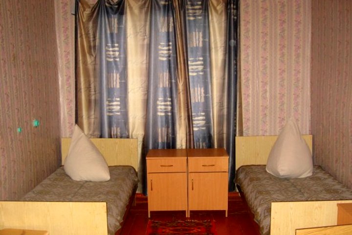 При размещении групп от 10 человек и более предусмотрены скидки. Фото: из архива базы "Озерный"