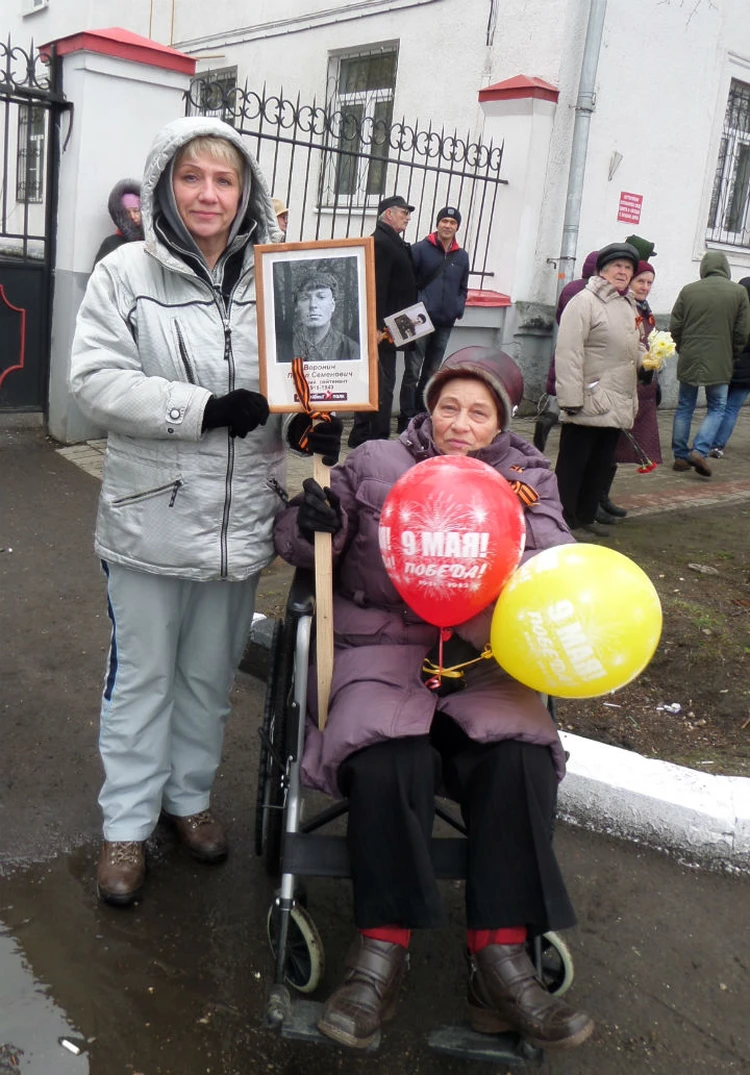 Юрий Башмет пронес портрет своего деда с Бессмертным полком в Ярославле -  KP.RU