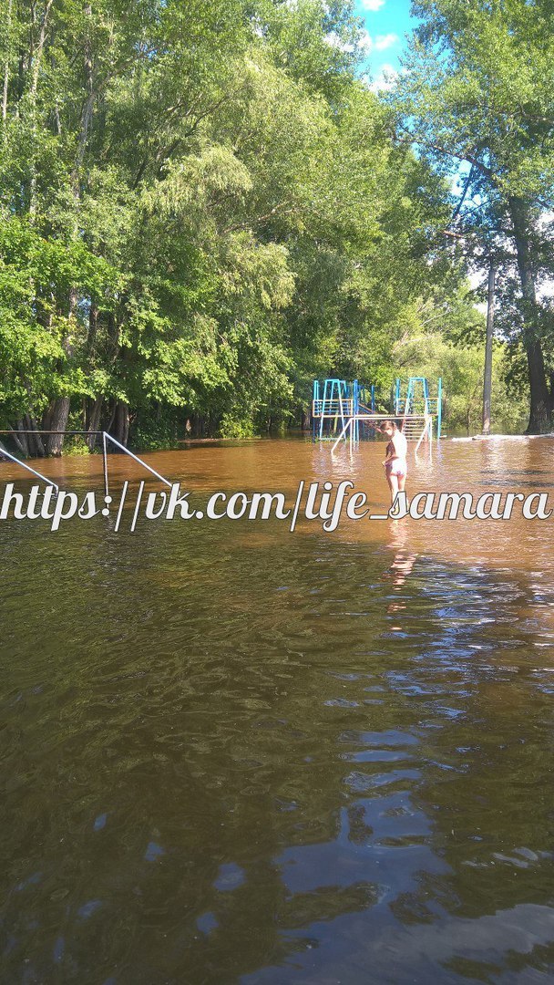 А вот так выглядит пляж в Красноглинском районе. Фото: страница Samara-Life в соцсети Вконтакте