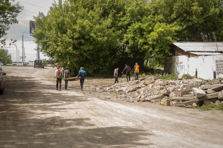 Азербайджан: дорога своими силами