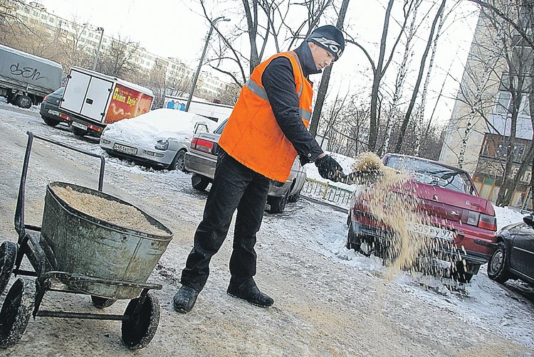 Соль и лёд. Почему лед тает от соли и на что способна такая смесь