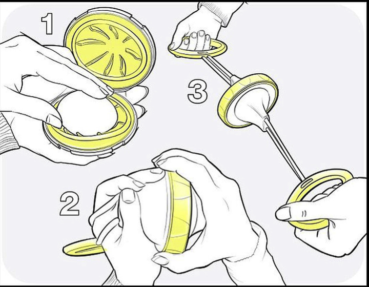 Спрятал яйцо, покрутил и вынул: яйцо и перемешается.