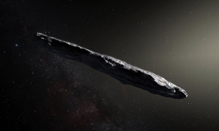 Оумуамуа - уменьшенная копия инопланетного корабля, обнаруженного на Луне.