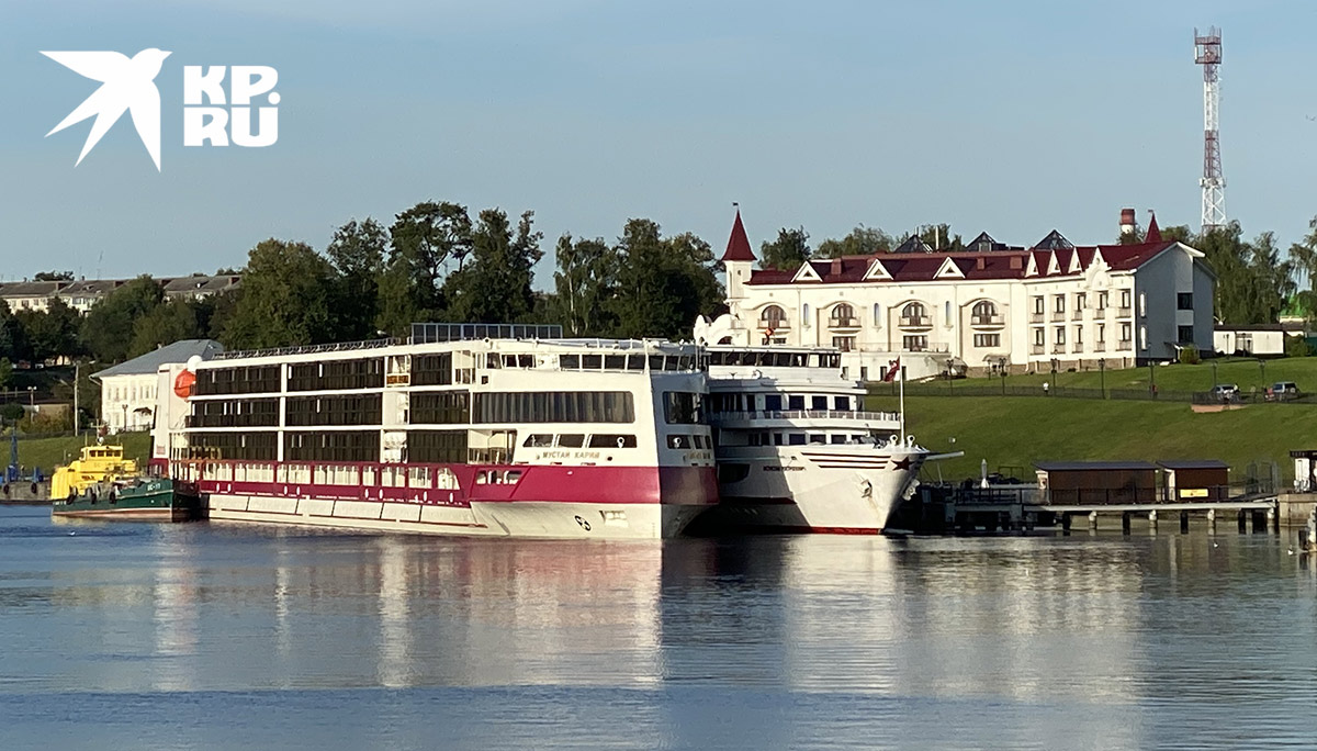 Сравните габариты 