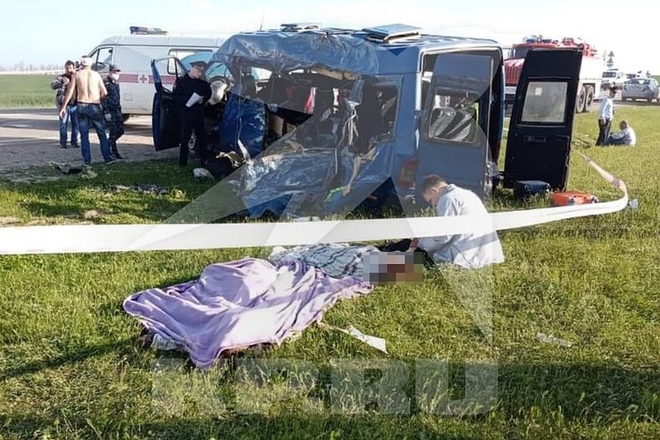 Дети часто ездили на соревнования с этим водителем. Фото предоставлено очевидцами.