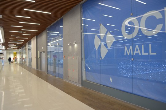 Пока большинство площадей и пустует.