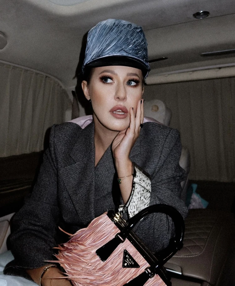 Минет үшін ресейлік порно алаяқтық Желідегі порно оргазмы