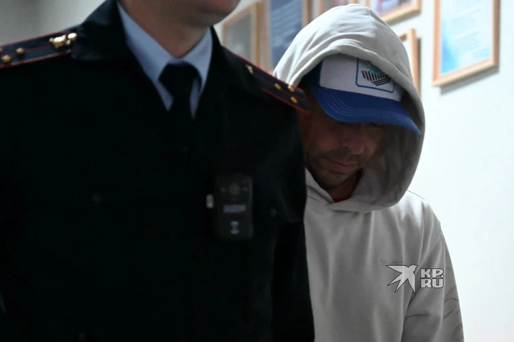 Неліктен ұзақ жыныстық қатынастан кейін майдың иісі басталады? «Мастер мен Маргарита» фильмінен эротикалық көріністер