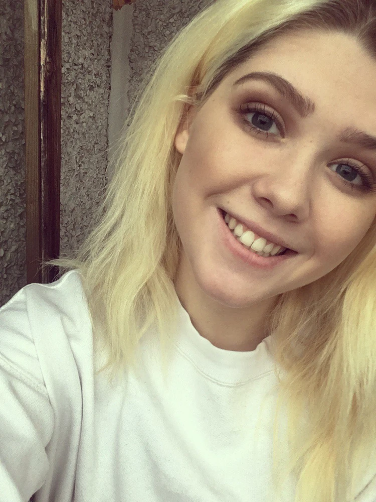 Tukli mushuklar kammingning retro porno videolarini tomosha qiling