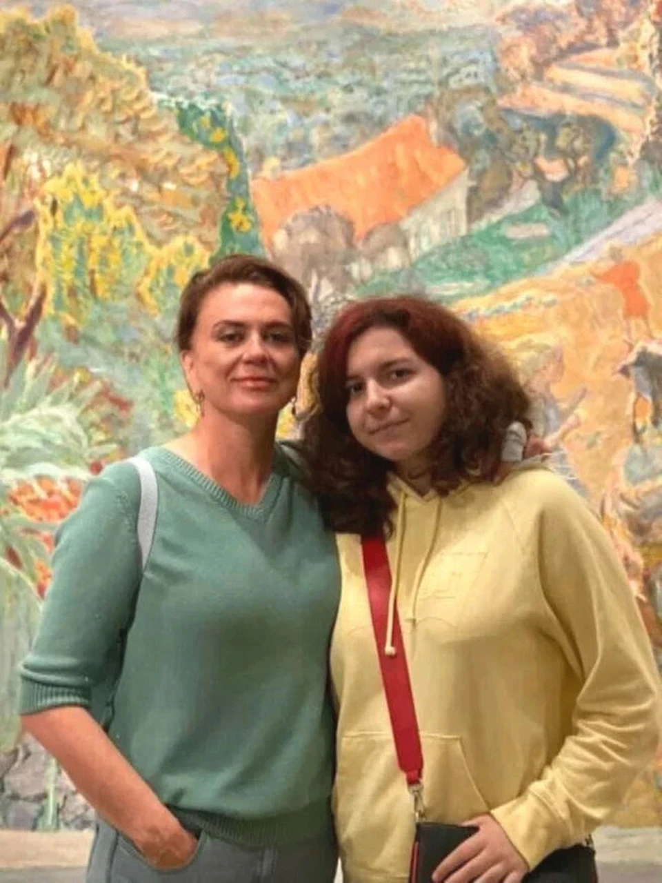 Антонина удивительно похожа на свою приемную маму