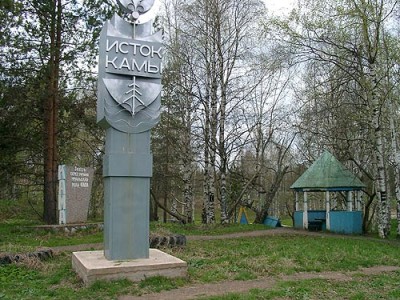 Здесь берет начало река Кама.