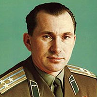 Впервые в открытом космосе и 55 лет со дня первого выхода человека в открытый космос