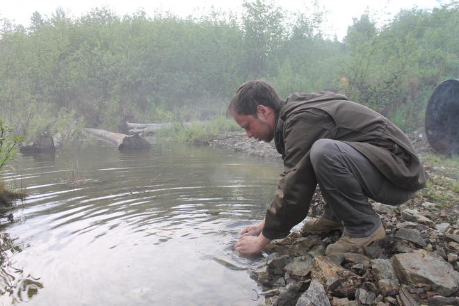 Пьяный источник - холодна на севера водица.