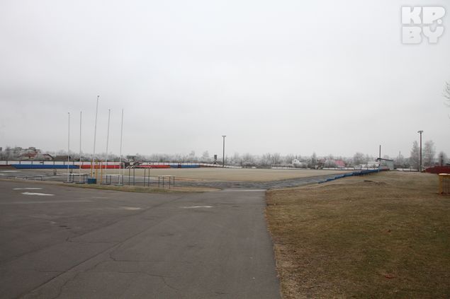 Новенький стадион.