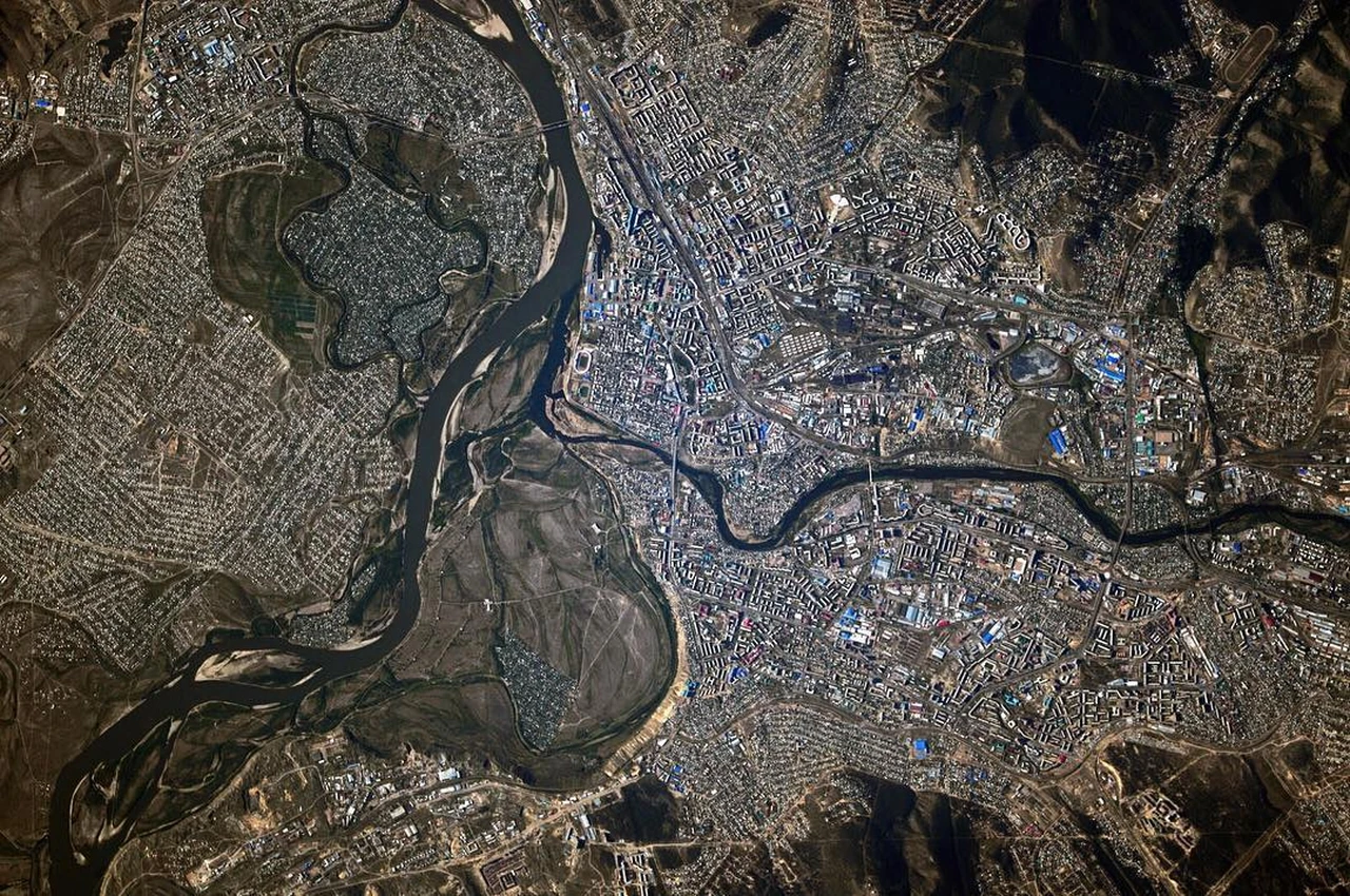 Фото красноярска из космоса